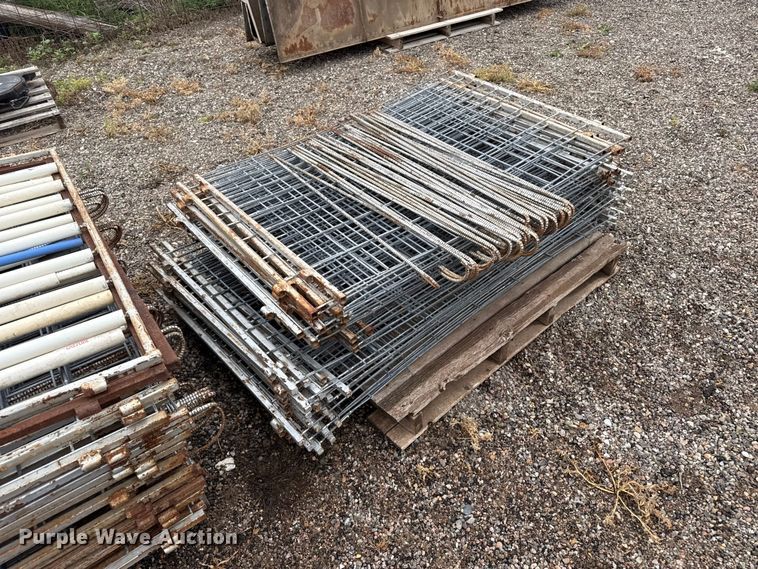 image for item FB6831 (79) sheep weening panels