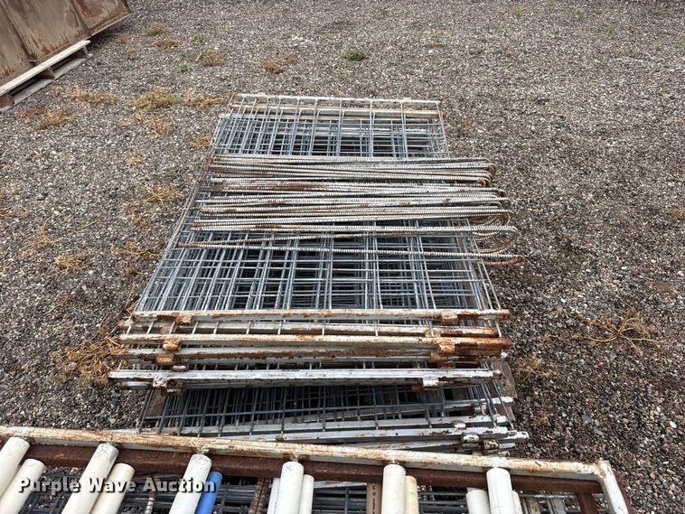 image for item FB6831 (79) sheep weening panels