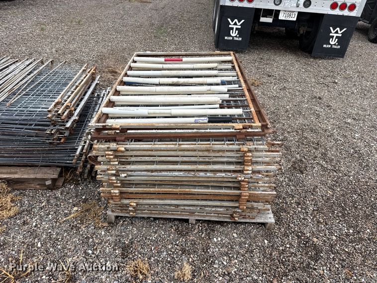 image for item FB6831 (79) sheep weening panels