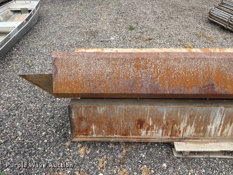image for item FB6832 (2) feed bunk forms