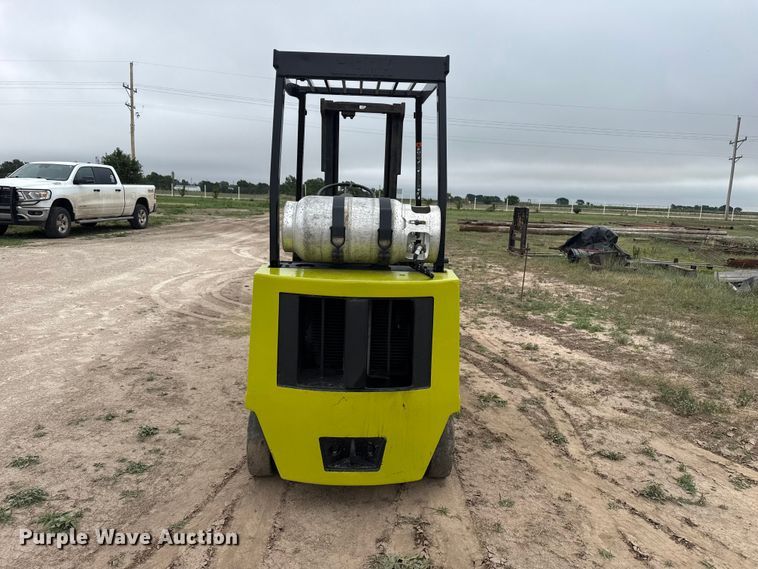 image for item FB6835 Clark GCS20MB forklift
