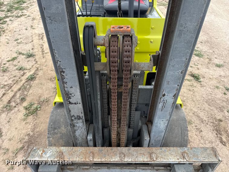 image for item FB6835 Clark GCS20MB forklift
