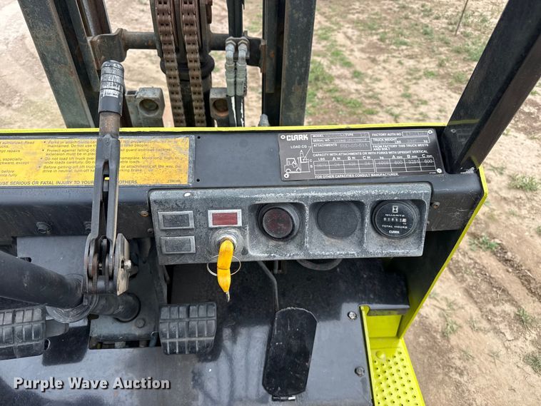 image for item FB6835 Clark GCS20MB forklift