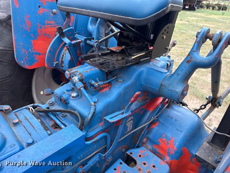 image for item FB6836 New Holland 5610 tractor