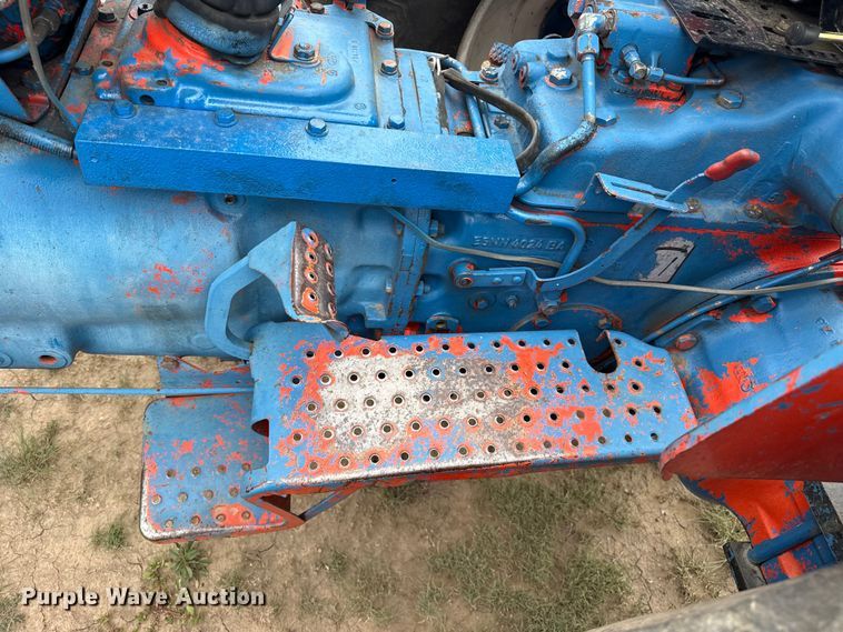 image for item FB6836 New Holland 5610 tractor