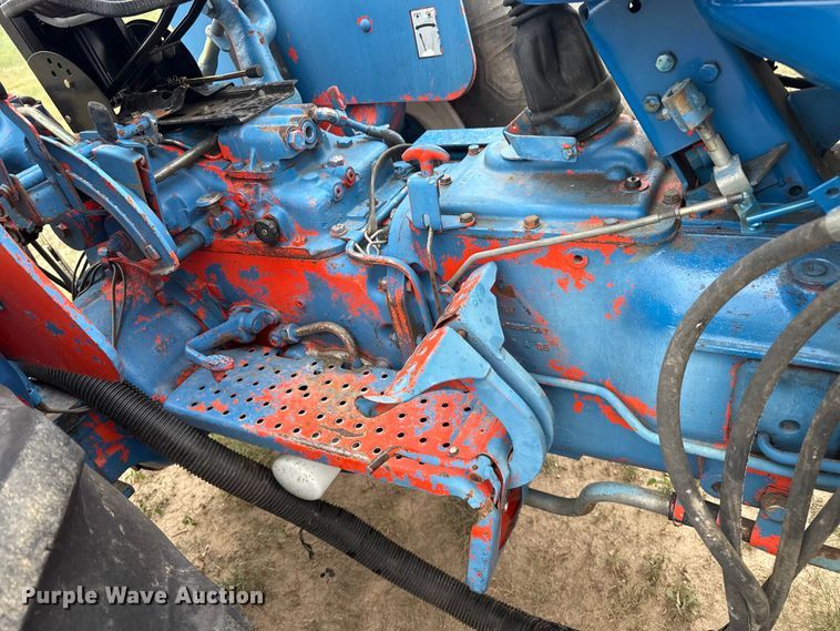 image for item FB6836 New Holland 5610 tractor