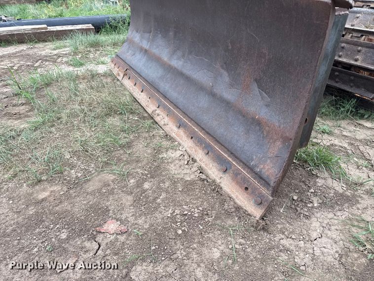 image for item FB6838 International Harvester TD-7 dozer