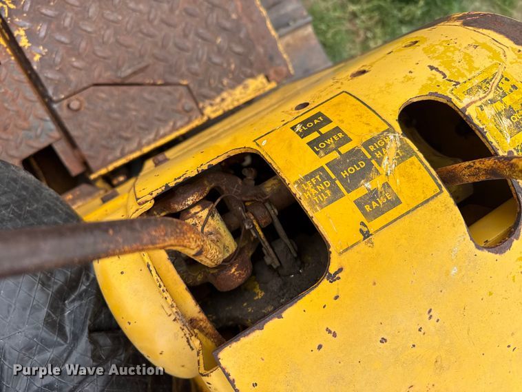 image for item FB6838 International Harvester TD-7 dozer