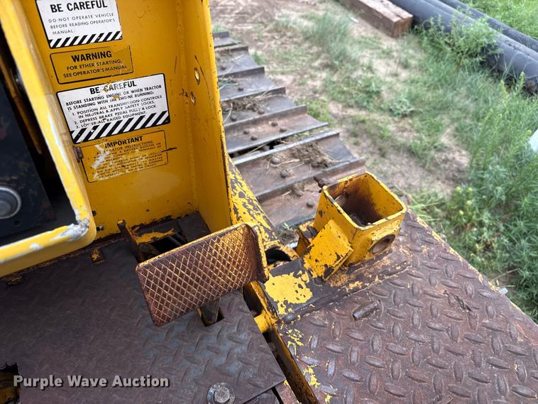 image for item FB6838 International Harvester TD-7 dozer
