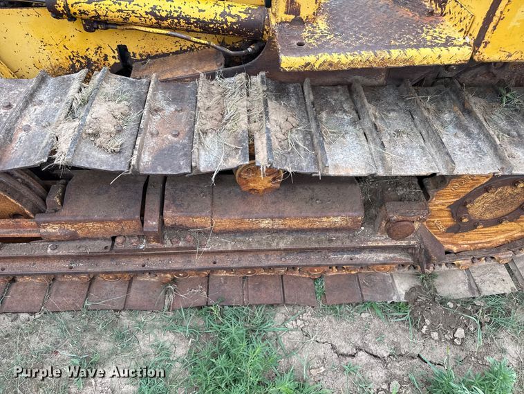image for item FB6838 International Harvester TD-7 dozer