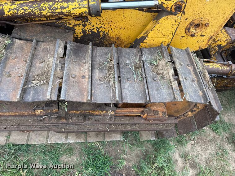 image for item FB6838 International Harvester TD-7 dozer