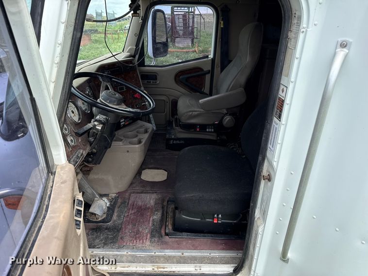 image for item FB6854 Truck parts