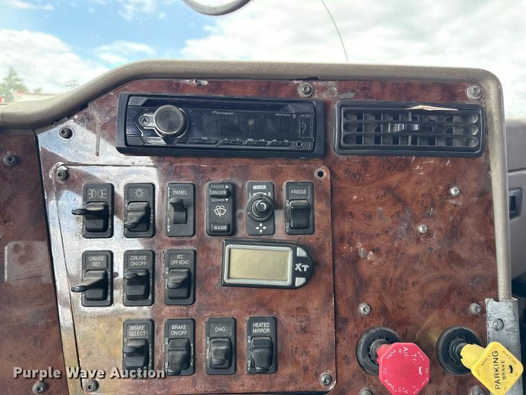 image for item FB6854 Truck parts