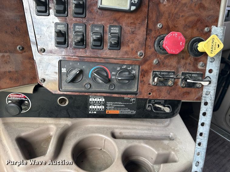 image for item FB6854 Truck parts