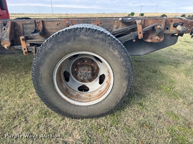image for item FB7434 2019 Chevrolet Silverado 3500HD Crew Cab pickup truck