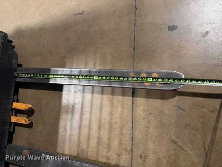 image for item FB8210 2019 Crown SP3520-30 order picker