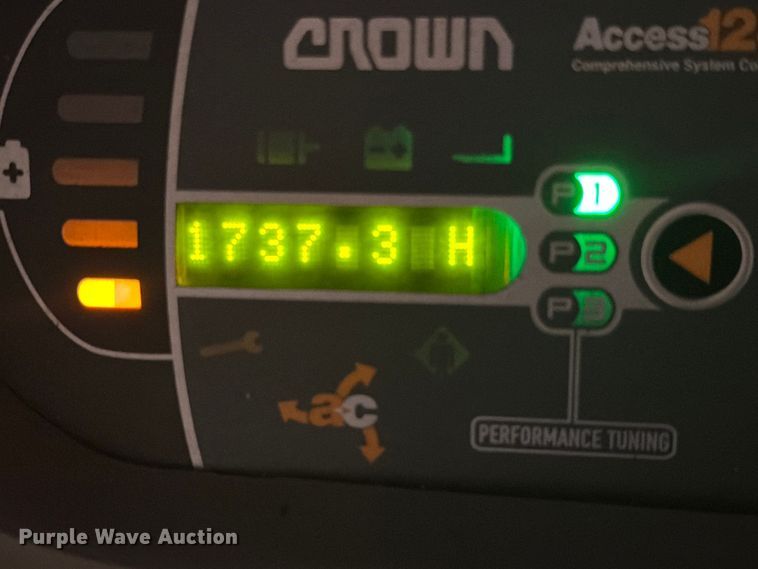 image for item FB8210 2019 Crown SP3520-30 order picker