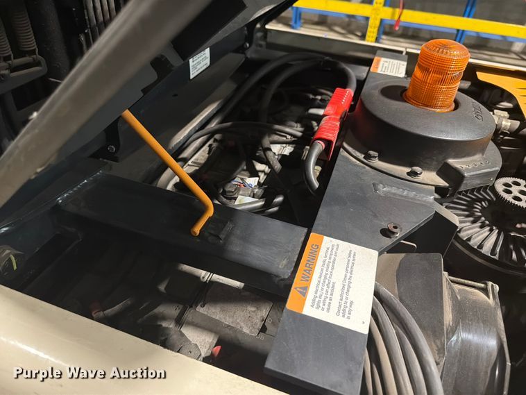 image for item FB8210 2019 Crown SP3520-30 order picker