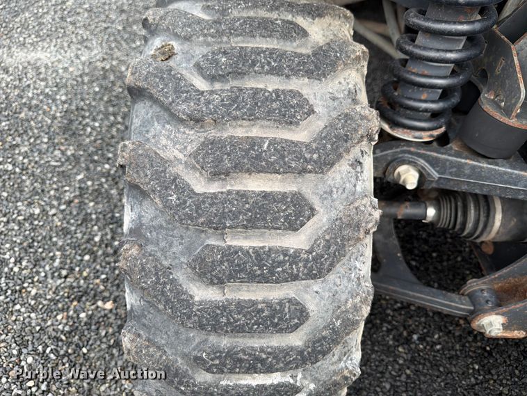 image for item FB8213 2015 Bobcat Toolcat 5610 utility vehicle