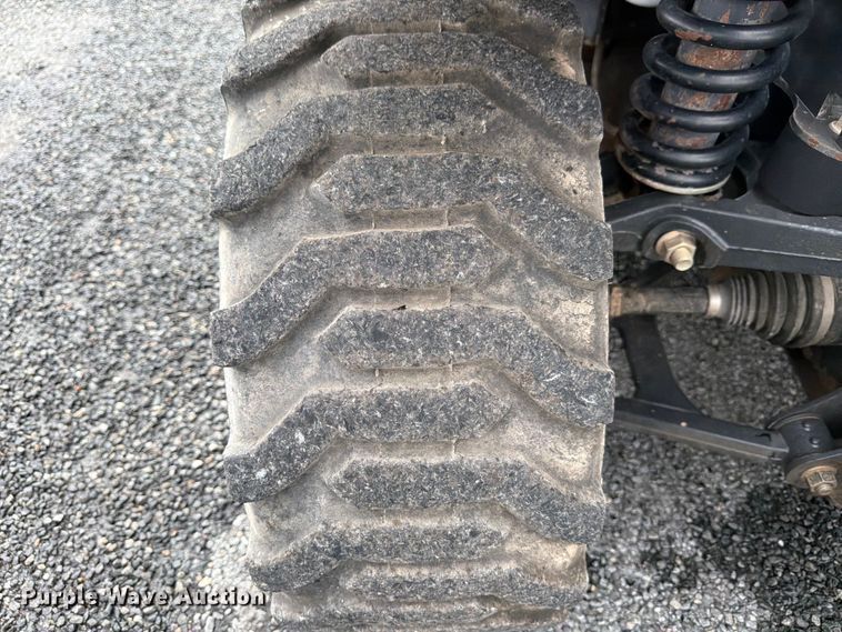 image for item FB8213 2015 Bobcat Toolcat 5610 utility vehicle