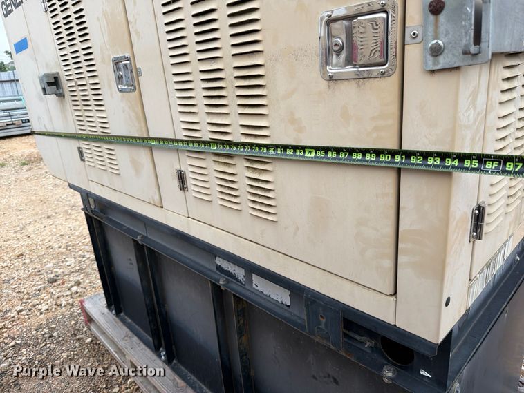 image for item FB8215 Generac 5510310100 generator