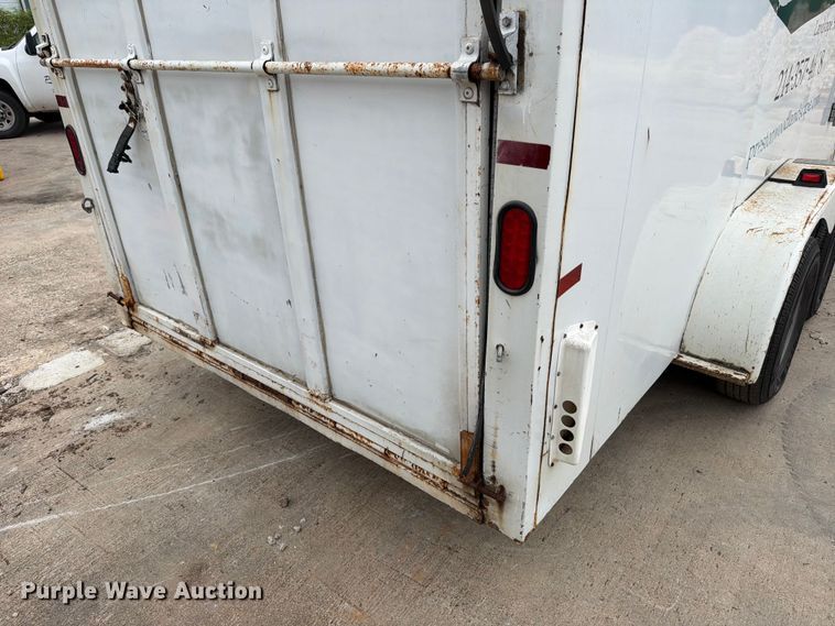image for item FB8217 2003 CM Trailers enclosed cargo trailer