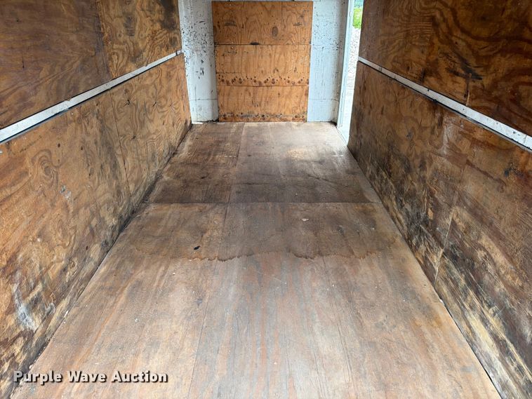 image for item FB8217 2003 CM Trailers enclosed cargo trailer