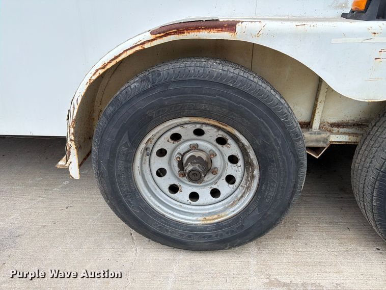 image for item FB8217 2003 CM Trailers enclosed cargo trailer