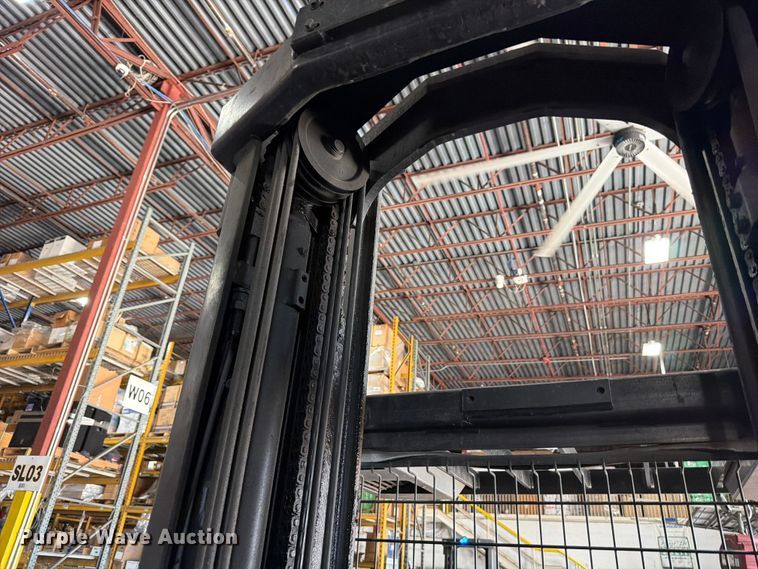 image for item FB8221 2018 Crown SP3520-30 order picker