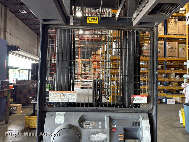 image for item FB8221 2018 Crown SP3520-30 order picker
