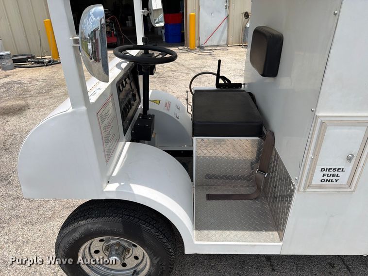 image for item FB8225 Nilfisk-Advance Cyclone 4500 4WS surface cleaner