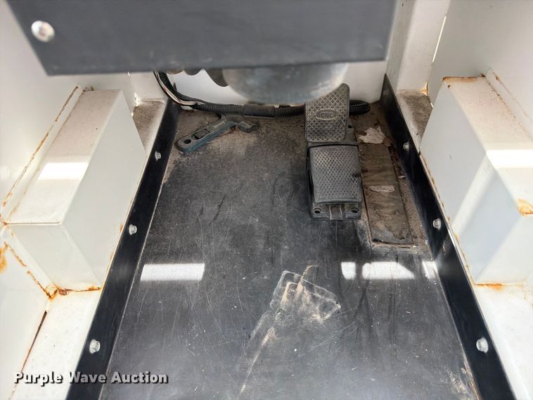 image for item FB8225 Nilfisk-Advance Cyclone 4500 4WS surface cleaner