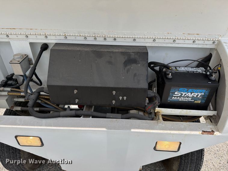 image for item FB8225 Nilfisk-Advance Cyclone 4500 4WS surface cleaner