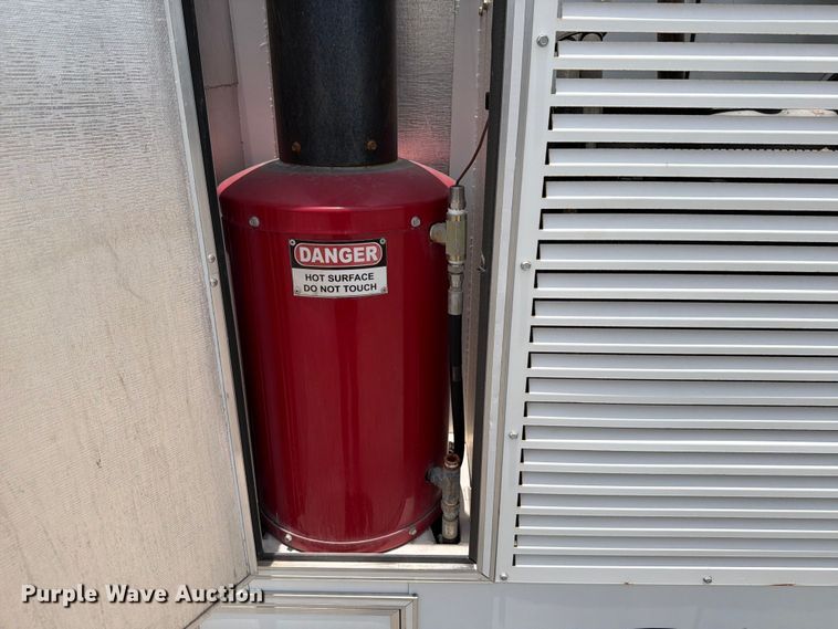 image for item FB8225 Nilfisk-Advance Cyclone 4500 4WS surface cleaner