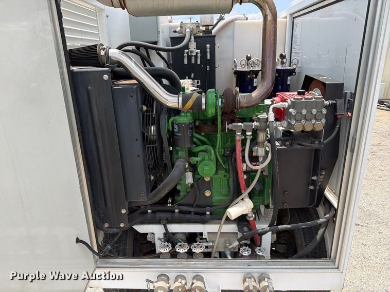 image for item FB8225 Nilfisk-Advance Cyclone 4500 4WS surface cleaner