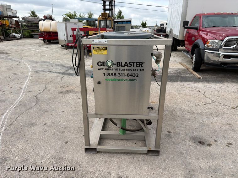 image for item FB8227 2014 Geo-Blaster GB 600 sand blaster