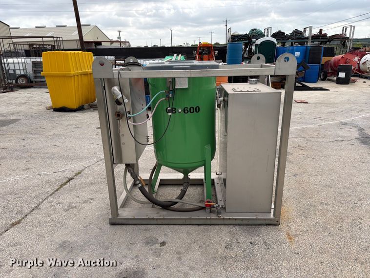 image for item FB8227 2014 Geo-Blaster GB 600 sand blaster