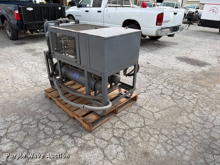 image for item FB8232 hot pressure washer