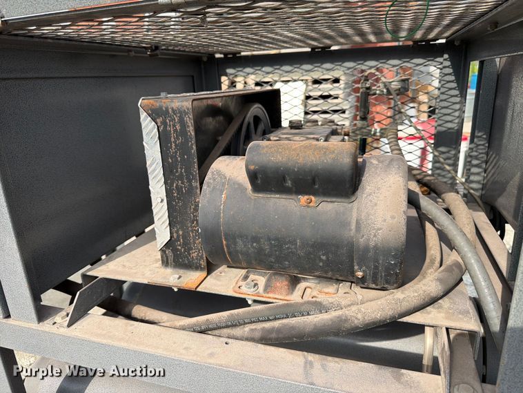 image for item FB8232 hot pressure washer