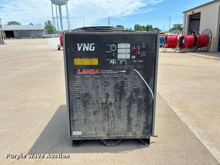 image for item FC1635 Landa VNG6-300218/R pressure washer