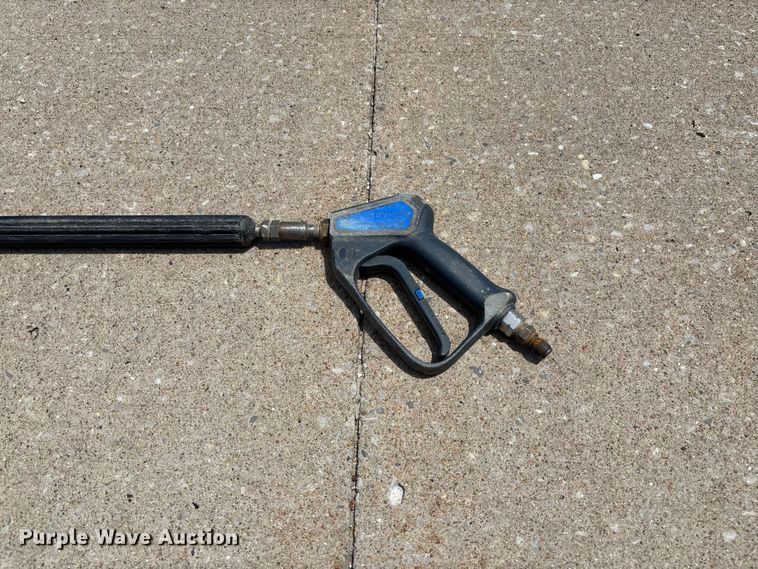 image for item FC1635 Landa VNG6-300218/R pressure washer