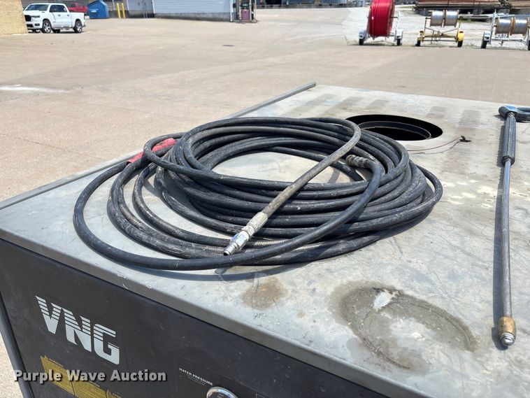 image for item FC1635 Landa VNG6-300218/R pressure washer