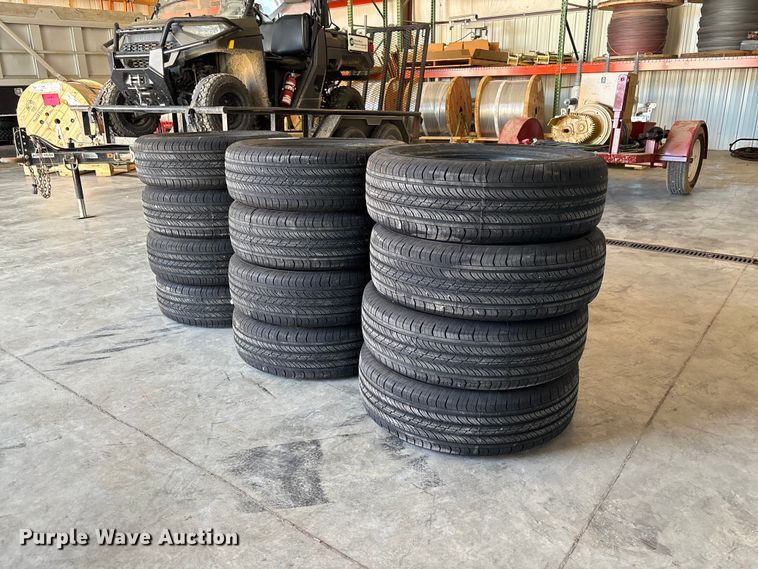image for item FC1636 (12) Continental ProContact 225/65R17 tires
