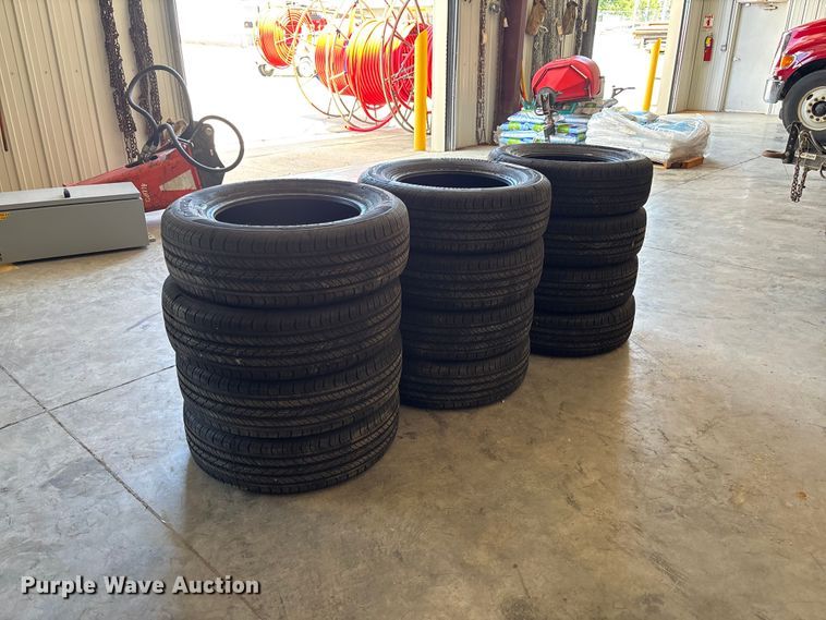 image for item FC1636 (12) Continental ProContact 225/65R17 tires