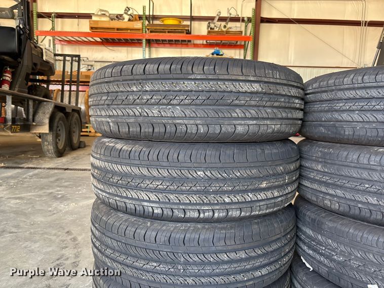 image for item FC1636 (12) Continental ProContact 225/65R17 tires