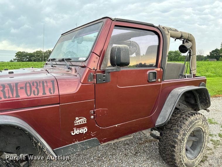 image for item FC1644 2003 Jeep Wrangler TJ Sahara Edition SUV