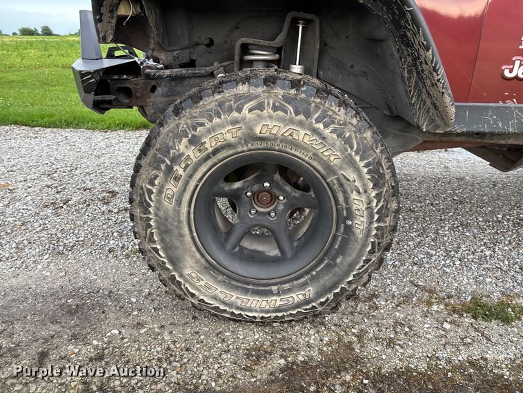 image for item FC1644 2003 Jeep Wrangler TJ Sahara Edition SUV