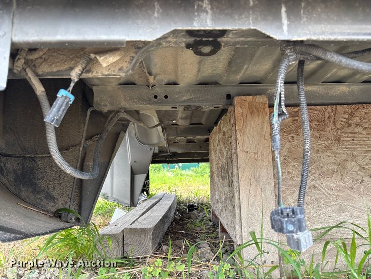 image for item FC1647 Pickup truck bed