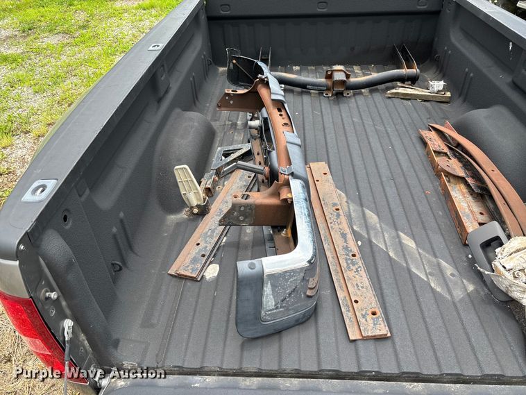 image for item FC1647 Pickup truck bed