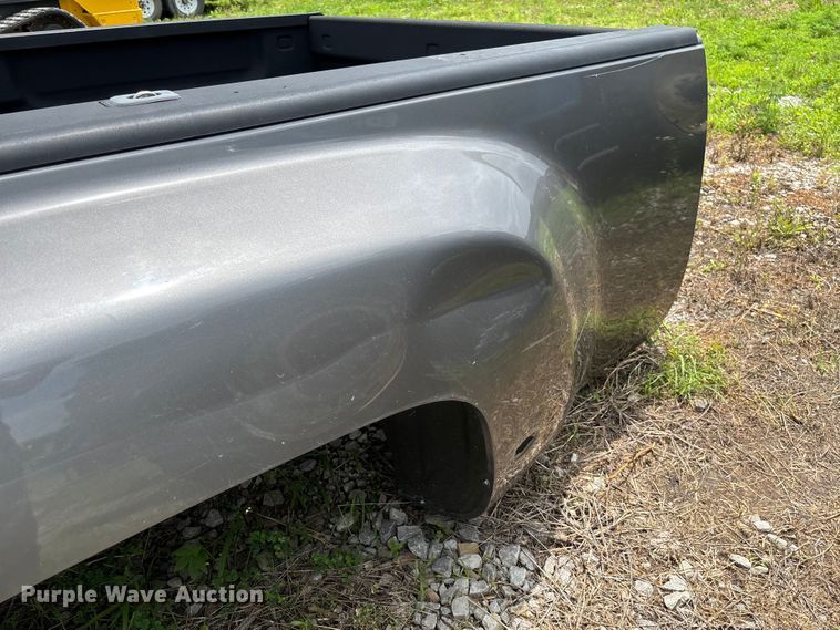 image for item FC1647 Pickup truck bed